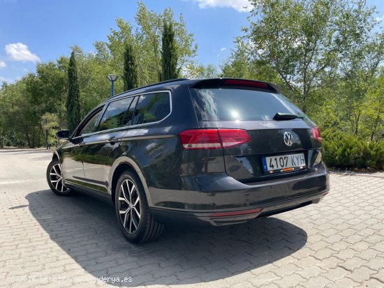 Volkswagen Passat Variant Advance 1.5 TSI 150cv 6 vel. *IVA deducible* *157.000 km* *Año 2019* *Nac