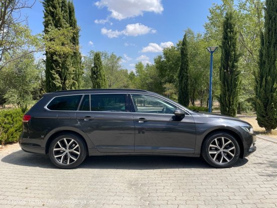 Volkswagen Passat Variant Advance 1.5 TSI 150cv 6 vel. *IVA deducible* *157.000 km* *Año 2019* *Nac