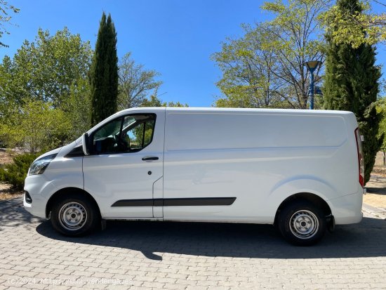 Ford Transit Custom 130cv L2 MHEV - Madrid