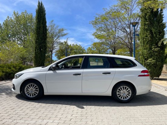 Peugeot 308 SW 1.5 HDi 100 cv 6 vel. - Madrid