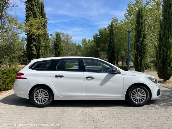 Peugeot 308 SW 1.5 HDi 100 cv 6 vel. - Madrid