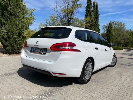 Peugeot 308 SW 1.5 HDi 100 cv 6 vel. - Madrid