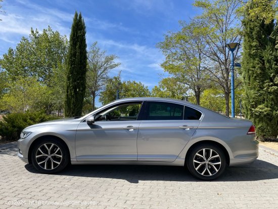 Volkswagen Passat Advance 1.5 TSI 150cv 6 vel. *IVA deducible* *169.000 km* *Año 2019* *Nacional* -