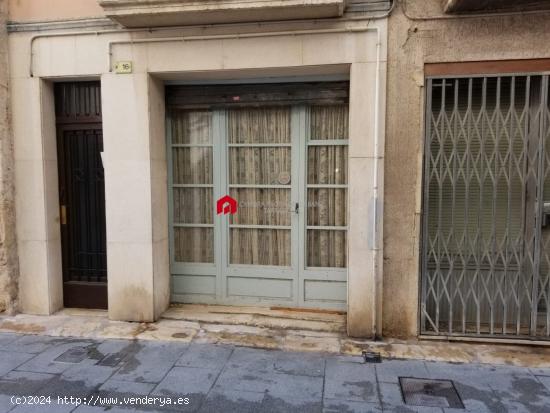 Se alquila pequeño local en el centro histórico de Tortosa - TARRAGONA