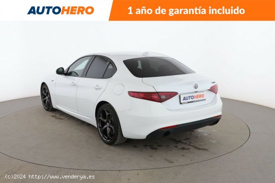 Alfa Romeo Giulia 2.2 JTDM Sprint - 