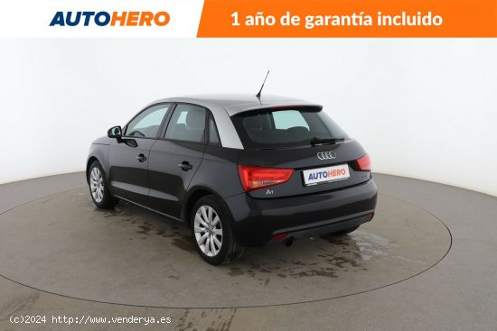 Audi A1 1.2 TFSI Attraction Sportback - 