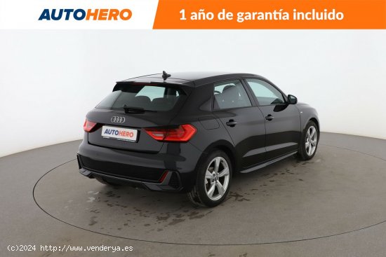 Audi A1 30 TFSI S Line - 