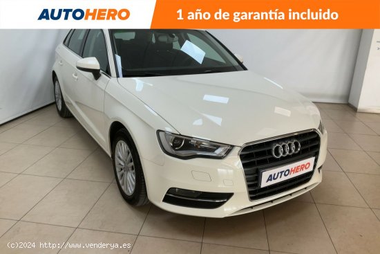 Audi A3 2.0 TDI Ambiente - 