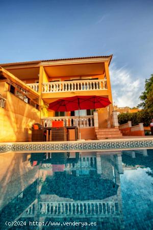 Fabuloso Chalet Pareado en Bahía Azul con vistas a la Bahía de Palma - BALEARES