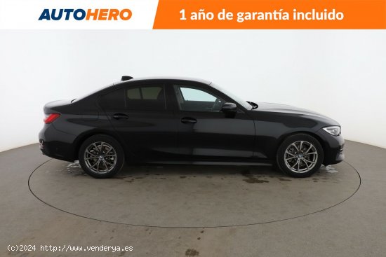 BMW Serie 3 318d Sport Line - 