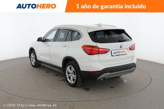 BMW X1 sDrive 18d - 