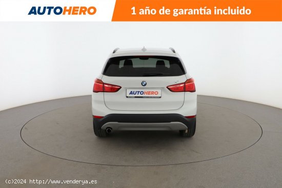 BMW X1 sDrive 18d - 