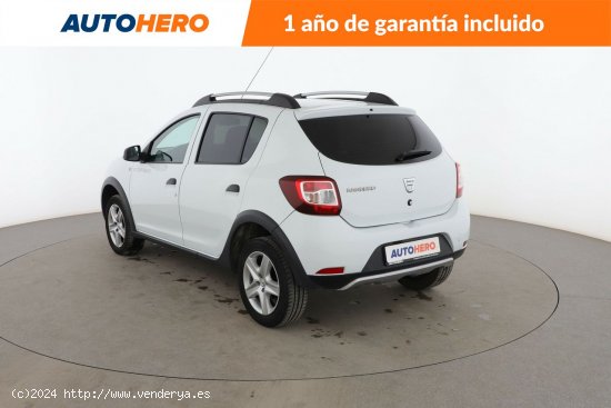 Dacia Sandero 0.9 TCe Stepway - 