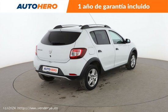 Dacia Sandero 0.9 TCe Stepway - 