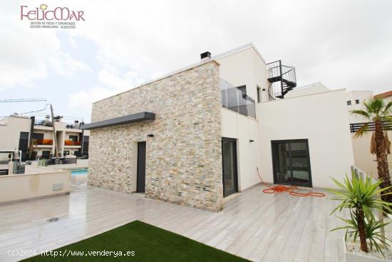 VILLA  DE LUJO A ESTRENAR Y AMUEBLADA  PARA ENTRAR  A VIVIR EN ZONA  FINESTRAT HILLS - ALICANTE