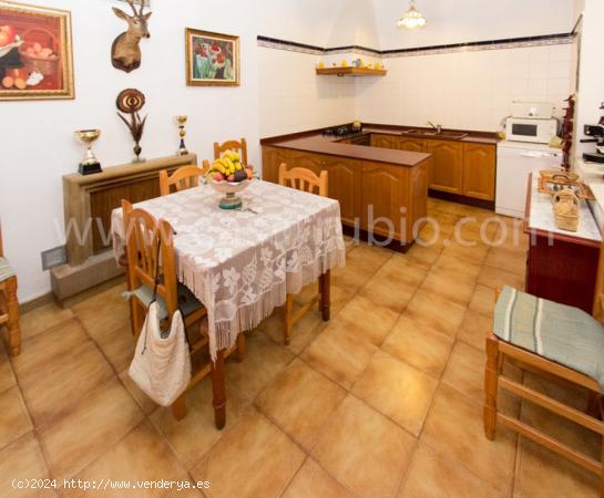 Se Vende en Castalla - ALICANTE