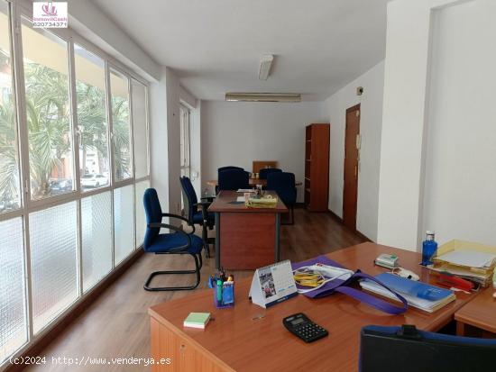 INMOVILCASH ALQUILA en zona CENTRO de Alicante, AVENIDA DE SALAMANCA 500€ +IVA - ALICANTE