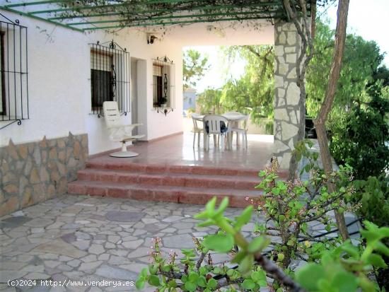 Excelente chalet en Rebolledo (Santa Ana) - ALICANTE