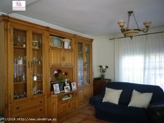 INMOVILCASH VENDE Precioso Chalet en Alicante zona El Rebolledo - ALICANTE