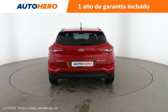 Hyundai Tucson 1.6 Essence BlueDrive 2WD - 