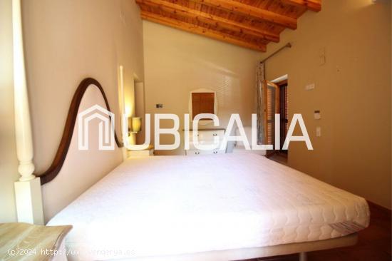 UBICALIA VENDE VILLA DE LUJO EN EL PUIG - VALENCIA - VALENCIA