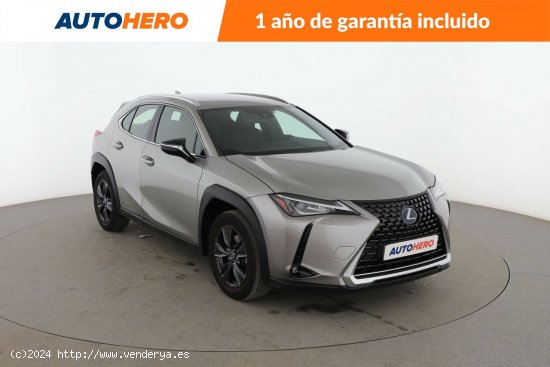 Lexus UX 250h Business - 