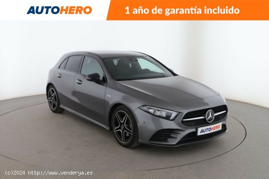 Mercedes Clase A 180 AMG Line - 