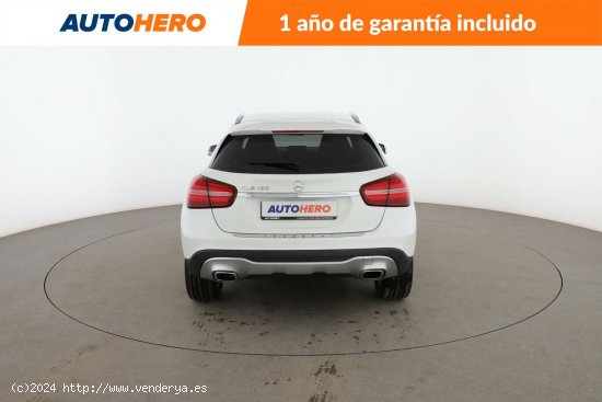 Mercedes GLA 180 Urban - 