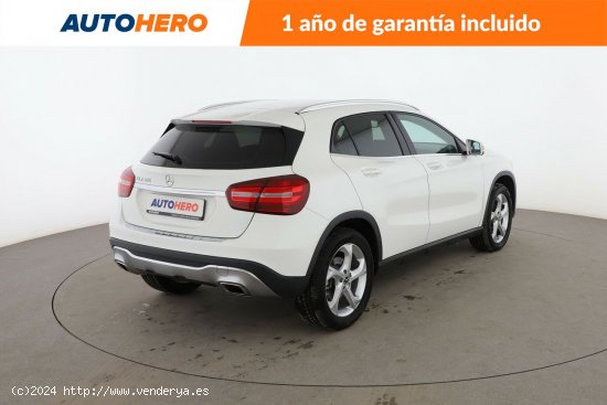 Mercedes GLA 180 Urban - 