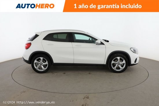 Mercedes GLA 180 Urban - 