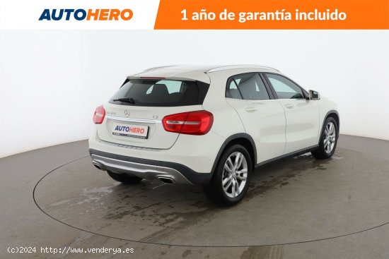 Mercedes GLA 200d Urban - 