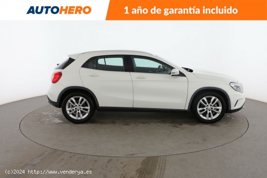 Mercedes GLA 200d Urban - 