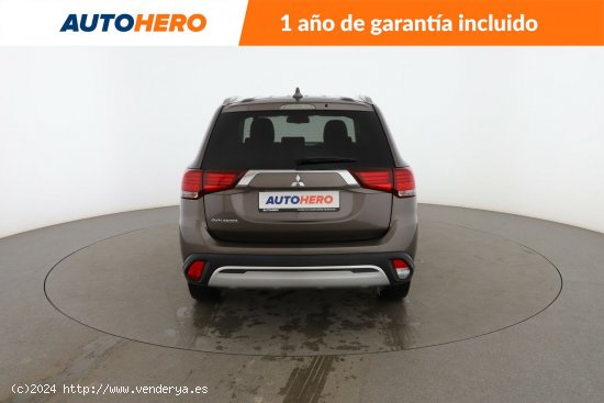 Mitsubishi Outlander 2.0 MPI Motion 2WD - 