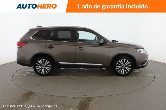 Mitsubishi Outlander 2.0 MPI Motion 2WD - 