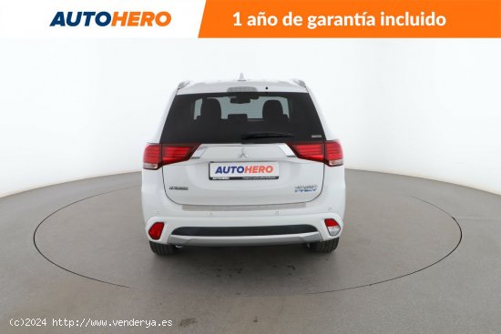 Mitsubishi Outlander 2.0 PHEV Kaiteki - 