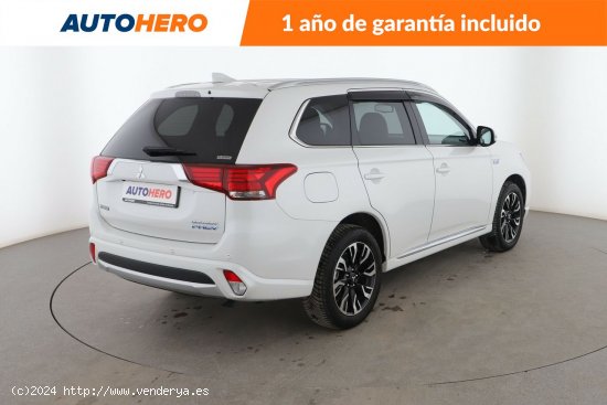 Mitsubishi Outlander 2.0 PHEV Kaiteki 4WD - 