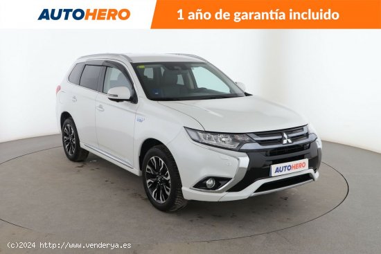 Mitsubishi Outlander 2.0 PHEV Kaiteki 4WD - 