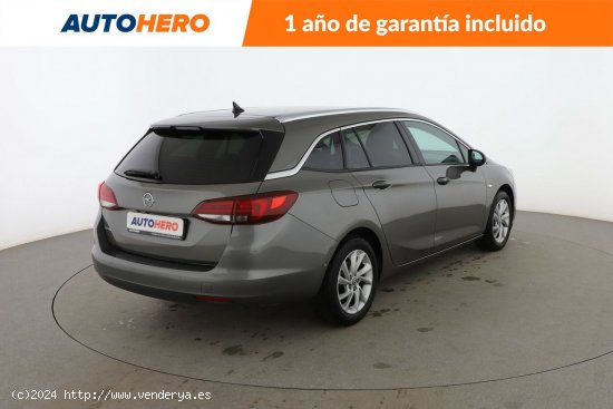 Opel Astra 1.2T S/S Elegance - 