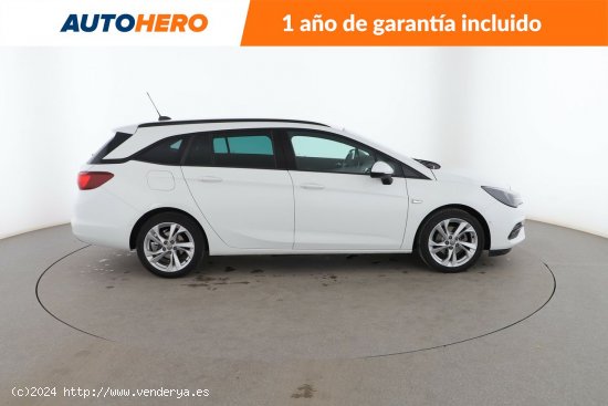 Opel Astra 1.4 Turbo Elegance - 