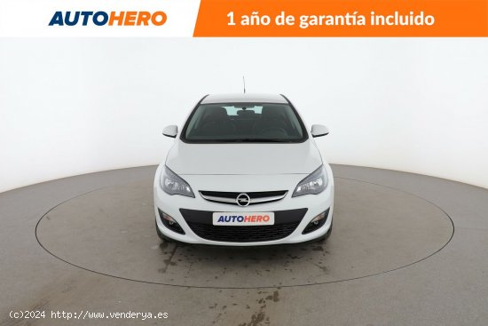 Opel Astra 1.7 CDTi SS Selective - 