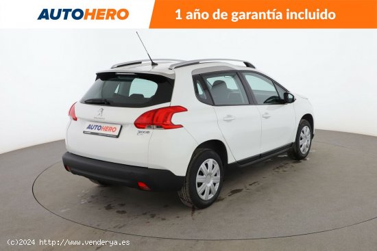 Peugeot 2008 1.2 PureTech Active - 