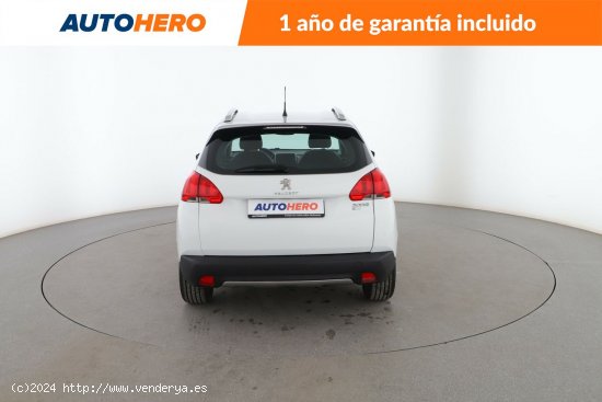 Peugeot 2008 1.2 PureTech Allure - 