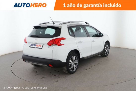 Peugeot 2008 1.2 PureTech Allure - 