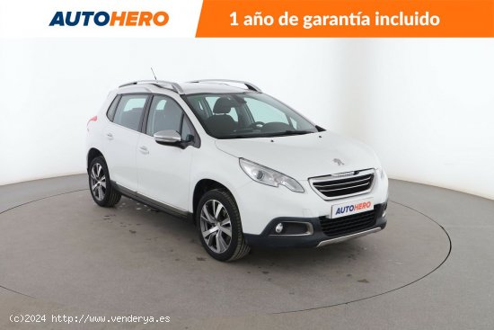 Peugeot 2008 1.2 PureTech Allure - 