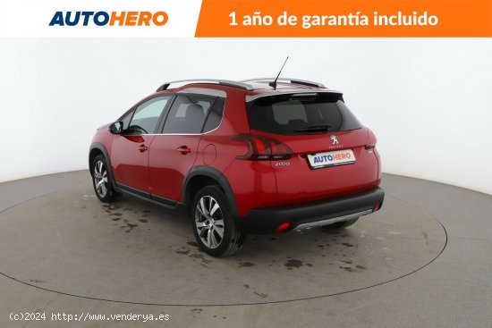 Peugeot 2008 1.2 PureTech Allure - 