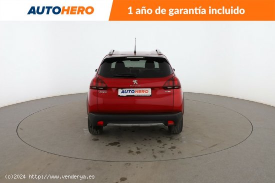 Peugeot 2008 1.2 PureTech Allure - 