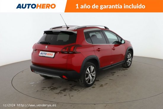 Peugeot 2008 1.2 PureTech Allure - 