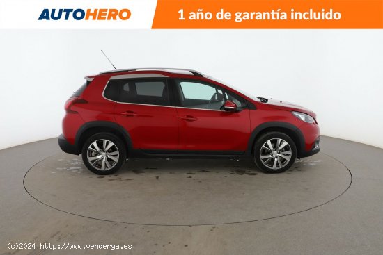 Peugeot 2008 1.2 PureTech Allure - 