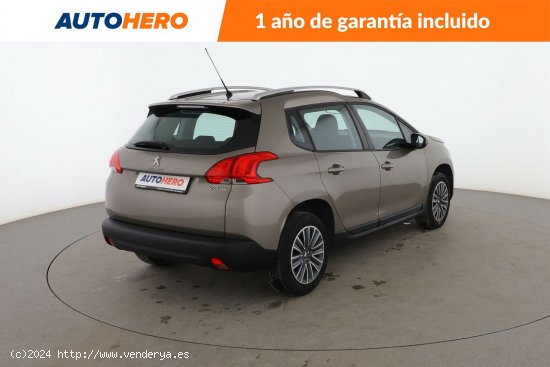 Peugeot 2008 1.2 VTi Active - 