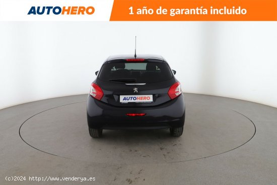 Peugeot 208 1.6 HDi Style - 